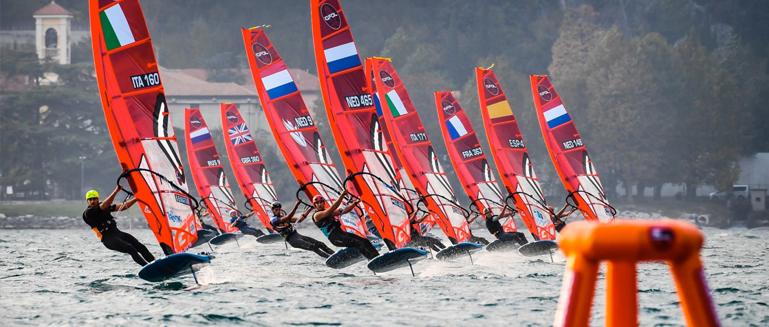 MAXIMIZE YOUR FOILING EXPERIENCE WITH MAX
